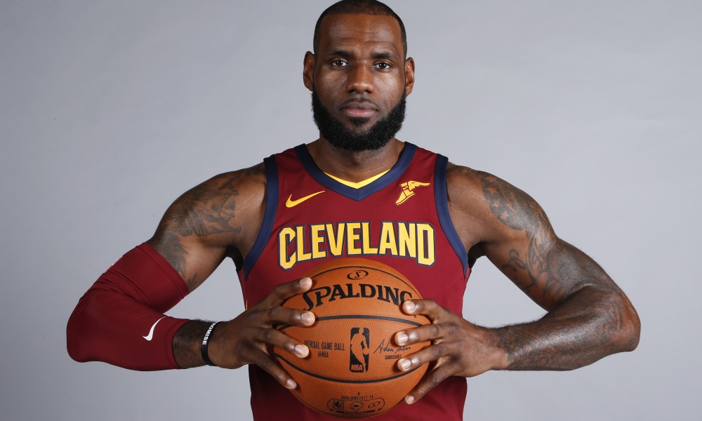 5 motivos pelos quais LeBron James não é o melhor jogador de